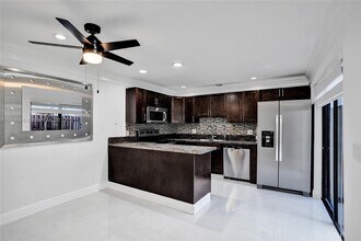 7947 Tam Oshanter Blvd in North Lauderdale, FL - Building Photo - Building Photo