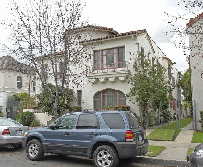 449 N Orange Grove Ave in Los Angeles, CA - Building Photo - Building Photo