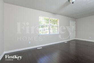 5204 Goldmar Dr in Irondale, AL - Foto de edificio - Building Photo