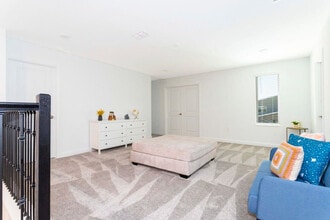 9202 Sommerset Hills Dr in Davenport, FL - Foto de edificio - Building Photo