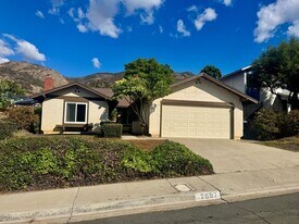 7697 Volclay Dr in San Diego, CA - Building Photo