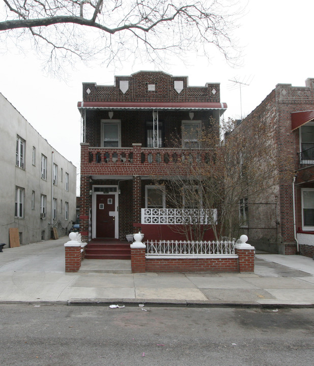 2171 Strauss St in Brooklyn, NY - Building Photo