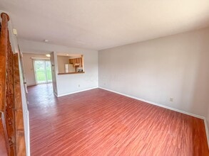 635 Pebble Pl Dr in Delaware, OH - Building Photo - Building Photo