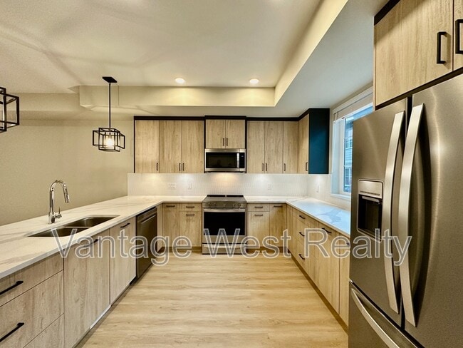 property at 172-4025 Gellatly Rd S