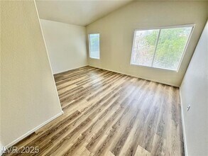 3919 Lilac Haze St in Las Vegas, NV - Building Photo - Building Photo