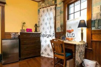 101 Fayerweather St, Unit 2 in Cambridge, MA - Building Photo - Building Photo