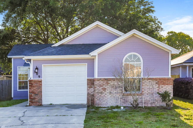 property at 309 Carriann Cove Trail W