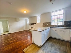 7936 NW 5th Ave in Miami, FL - Building Photo - Building Photo