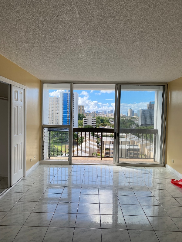 property at 1425 Liliha St
