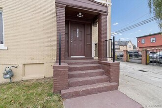 5421 Toledo St in Detroit, MI - Foto de edificio - Building Photo