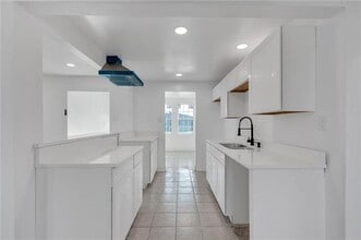 4933 Savoie Ct in New Orleans, LA - Building Photo - Building Photo