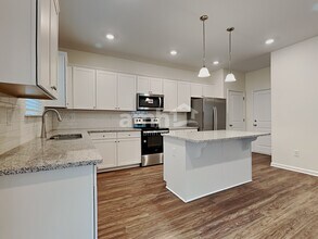 85 Shelby Ct in Dallas, GA - Building Photo - Building Photo