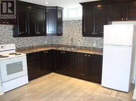 179 Durant Ave in Toronto, ON - Building Photo