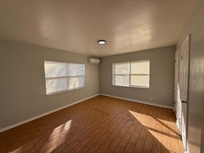 761 22nd Ave S in St. Petersburg, FL - Building Photo - Building Photo