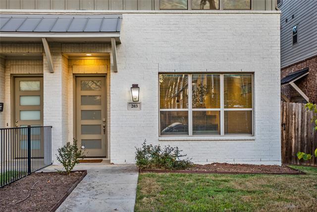 203 Athenia Dr in Fort Worth, TX - Building Photo - Building Photo