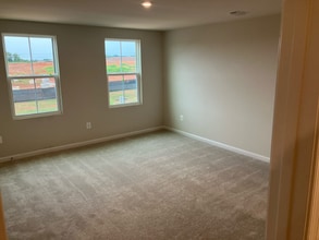 247X Laurel Pk Dr in Culpeper, VA - Foto de edificio - Building Photo