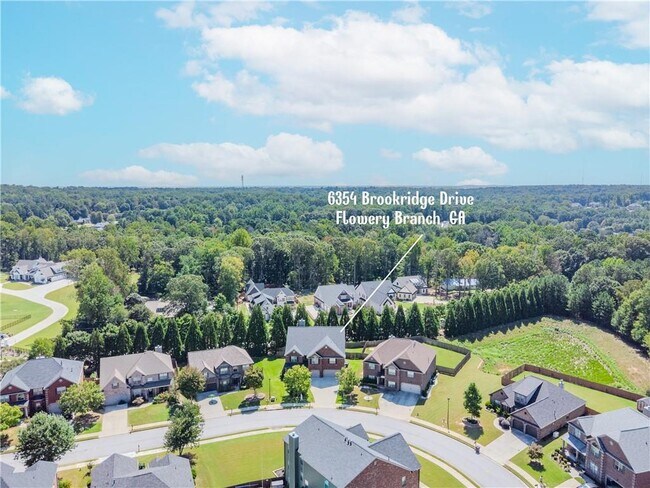6354 Brookridge Dr in Flowery Branch, GA - Building Photo - Building Photo