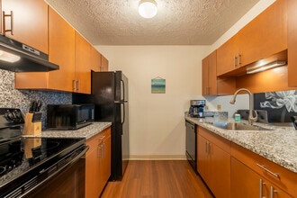 Yorkshire Place Apartments in Howell, MI - Foto de edificio - Interior Photo