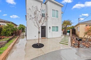5189 Alumni Pl in San Diego, CA - Building Photo