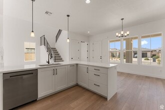 526 Avery Dr in Saint George, UT - Building Photo - Building Photo