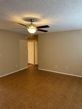 86 Las Brisas Way in Kissimmee, FL - Building Photo - Building Photo