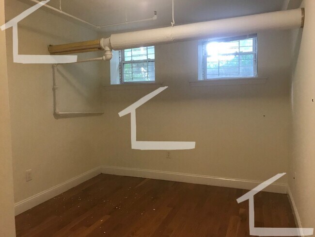 3 Camelot Ct in Boston, MA - Building Photo - Building Photo