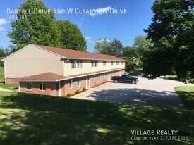 51 W Clearview Dr in Shrewsbury, PA - Building Photo
