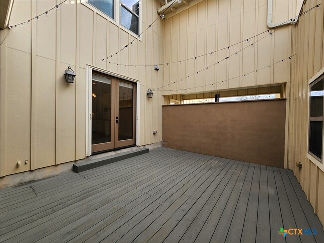 property at 611 Stadtbach St
