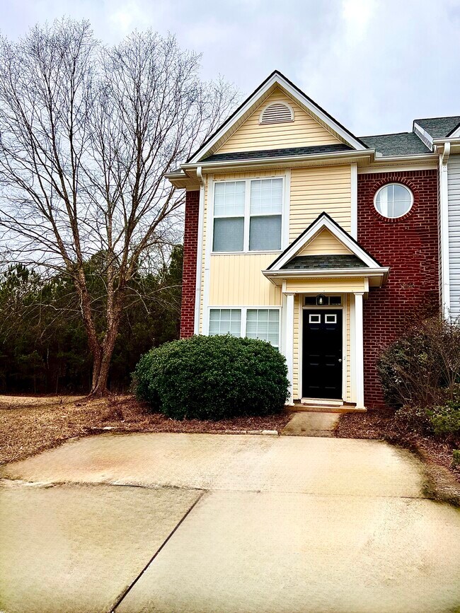 51 Pearl Chambers Ct Rentals in Dawsonville, GA
