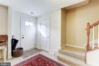 7076 Mongoose Trail in Gainesville, VA - Building Photo - Building Photo