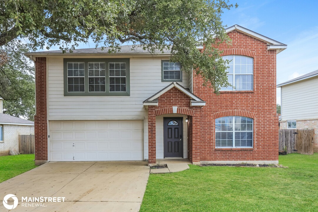 11911 Creek Peak in San Antonio, TX - Building Photo