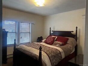 25 Martha Terrace in Floral Park, NY - Building Photo - Building Photo