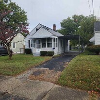 1015 Camden Ave in Louisville, KY - Building Photo