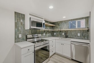 946 Pratt St in Longmont, CO - Building Photo - Building Photo