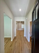 5302 SW Firethorn Ln in Bentonville, AR - Building Photo - Building Photo