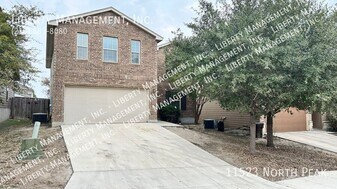 11523 N Peak in San Antonio, TX - Building Photo