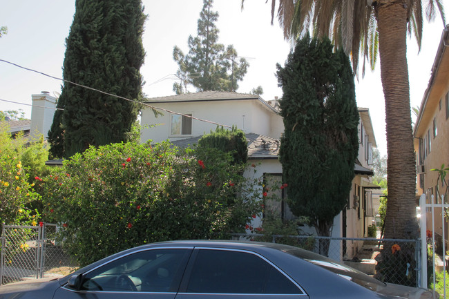 5636 Elmer Ave in North Hollywood, CA - Foto de edificio - Building Photo