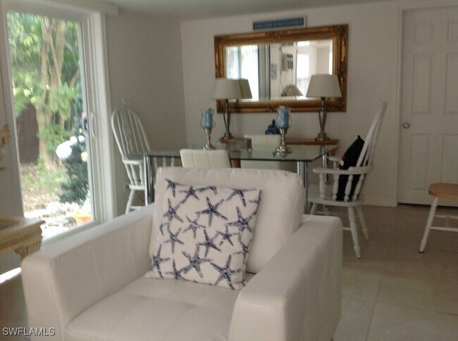 2963 Francis Ave in Naples, FL - Building Photo - Building Photo
