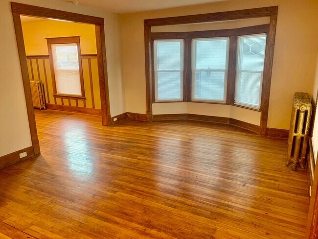 151 Sweet St NE in Grand Rapids, MI - Building Photo - Building Photo