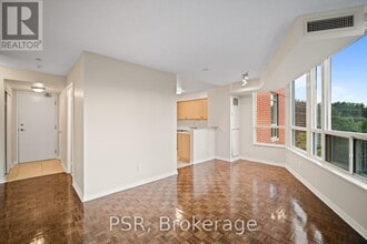 515 Rosewell Ave in Toronto, ON - Building Photo - Building Photo