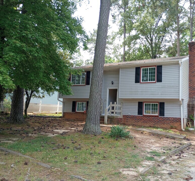 6530 Watchspring Ct in Richmond, VA - Building Photo