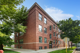 1656 W Summerdale Ave, Unit GDN in Chicago, IL - Building Photo - Building Photo