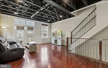 109 Bellingham Dr in Stafford, VA - Building Photo - Building Photo