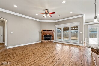 201 Roanoke Cir in Benton, LA - Building Photo - Building Photo