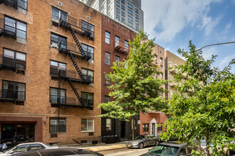 504 East 88th in New York, NY - Building Photo - Primary Photo