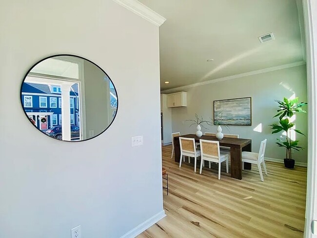604 Southview Ln in Summerville, SC - Foto de edificio - Building Photo