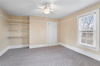 227 James St in Smithfield, VA - Foto de edificio - Building Photo