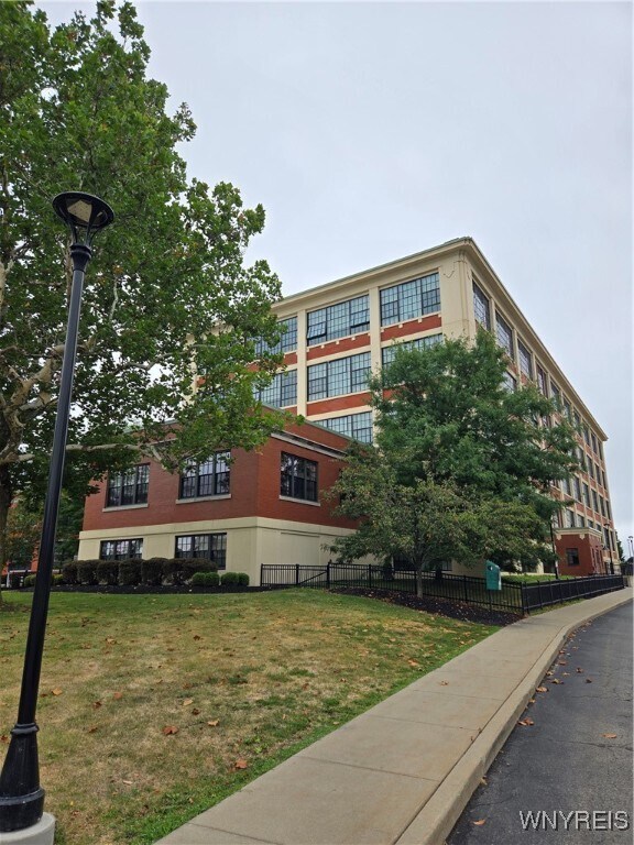 2917 Main St in Buffalo, NY - Building Photo - Building Photo