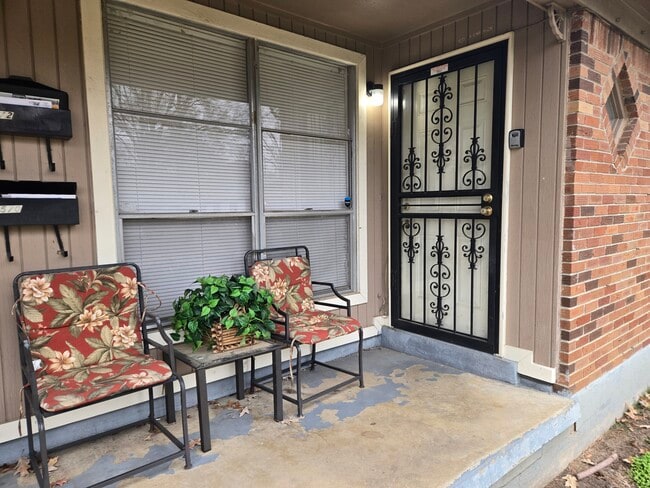 property at 3572 Carnes Ave