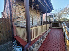 3321 Avenue M in Galveston, TX - Building Photo - Building Photo